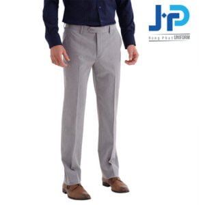 Phối áo thun với quần tây